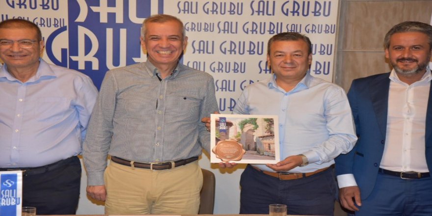 Antalya Tarım Ve Orman İl Müdürü Mustafa Özen: " Altın Portakal Festivali Neden Expo’da Yapılmıyor."