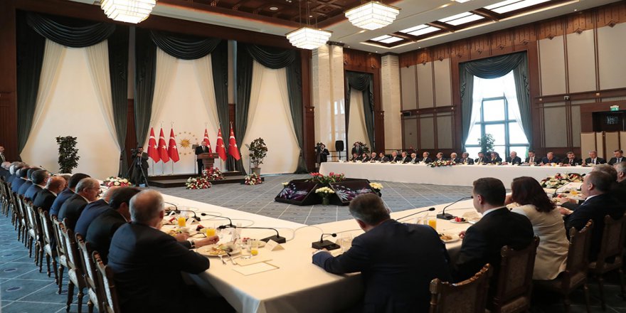 Büyükşehir Belediye Başkanlarıyla Toplantı Sona Erdi