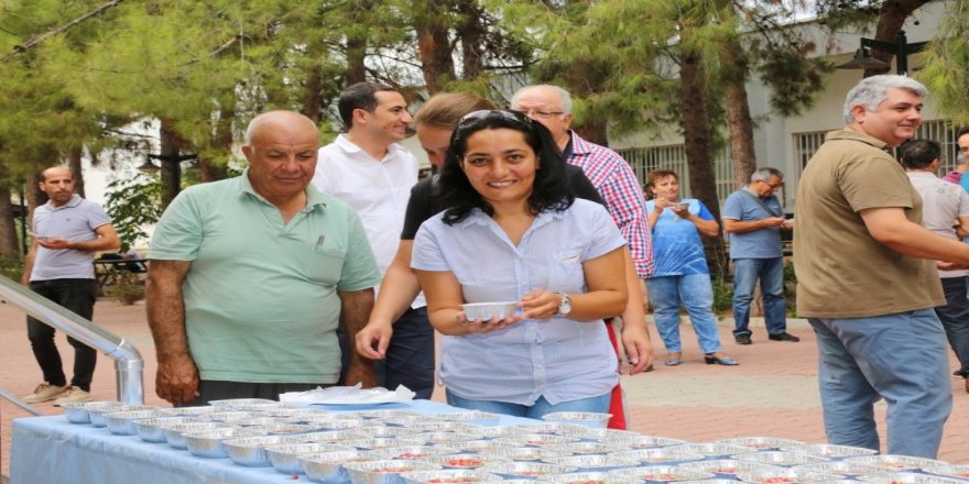 Akdeniz Üniversitesinde Aşure Günü Etkinliği Düzenlendi
