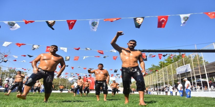 Malkara Yağlı Güreşleri Nefesleri Kesti