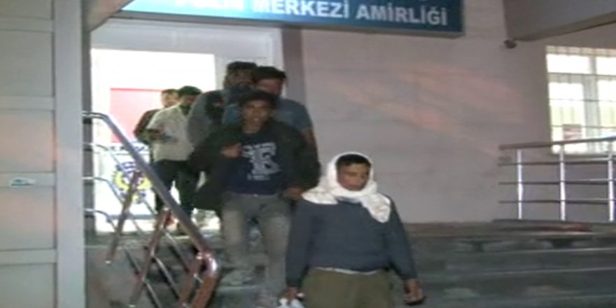 Kayseri’de 49 Düzensiz Göçmen Yakalandı
