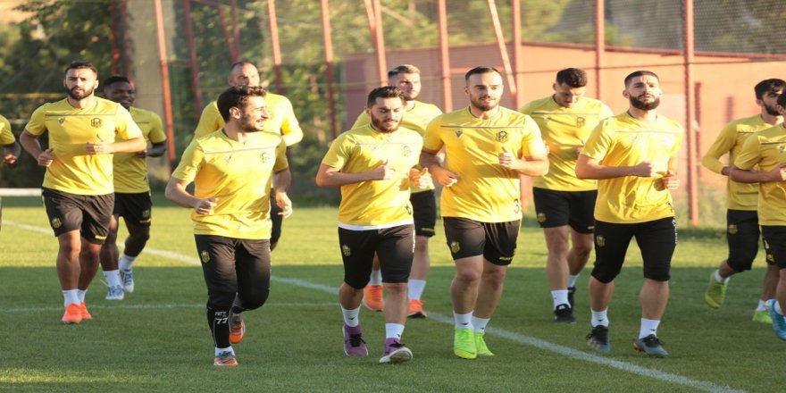Yeni Malatyaspor’da Galatasaray Mesaisi Sürüyor