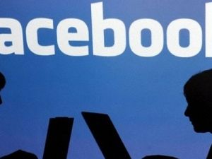 Facebook dinden soğutuyor