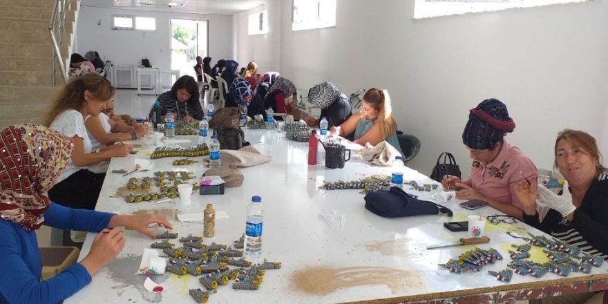 Kepez’in Kadınları Üretirken, Kazanacak