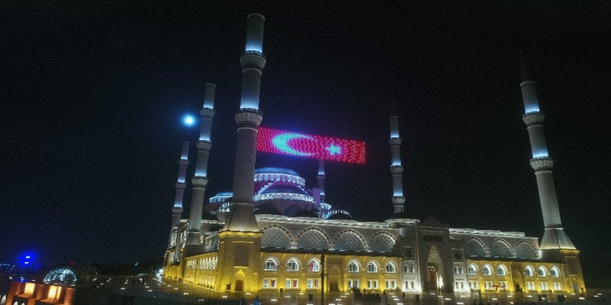 Harekata Destek İçin Camilerde Fetih Suresi Okunacak