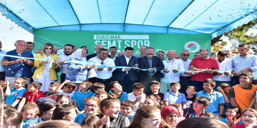 Semt Spor Sahası Törenle Hizmete Açıldı