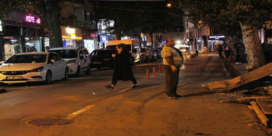 Yalova’da Meydana Gelen Deprem Korkuttu