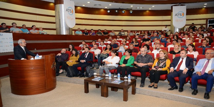 İlaç Ve Tıbbi Malzeme Sektörü Bilgilendirildi