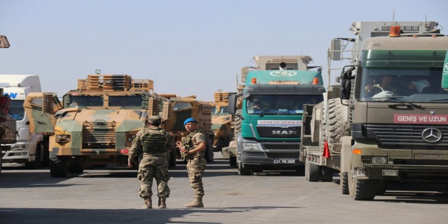 Fırat Nehrine Seyyar Köprü Kuruluyor