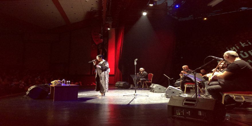 Gülay’dan Unutulmaz Konser