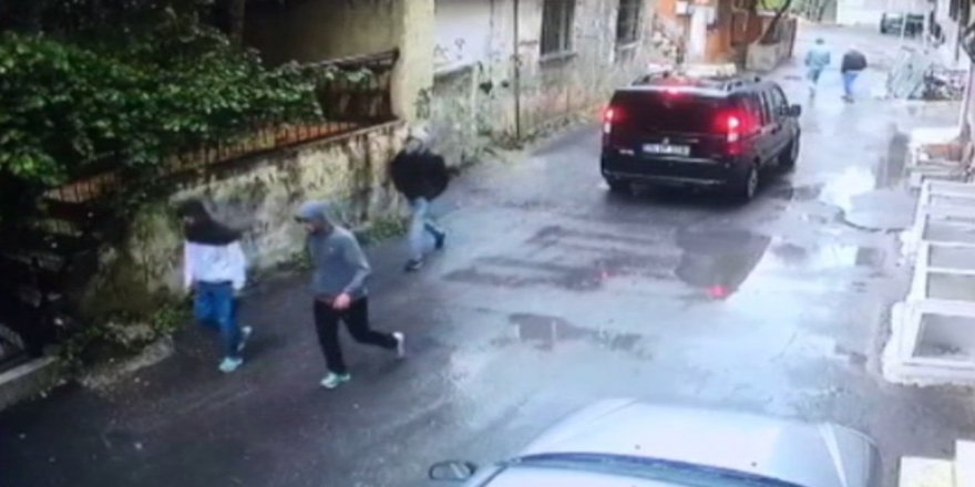 Güpegündüz Evlere Dadanan Hırsızlar Kamerada