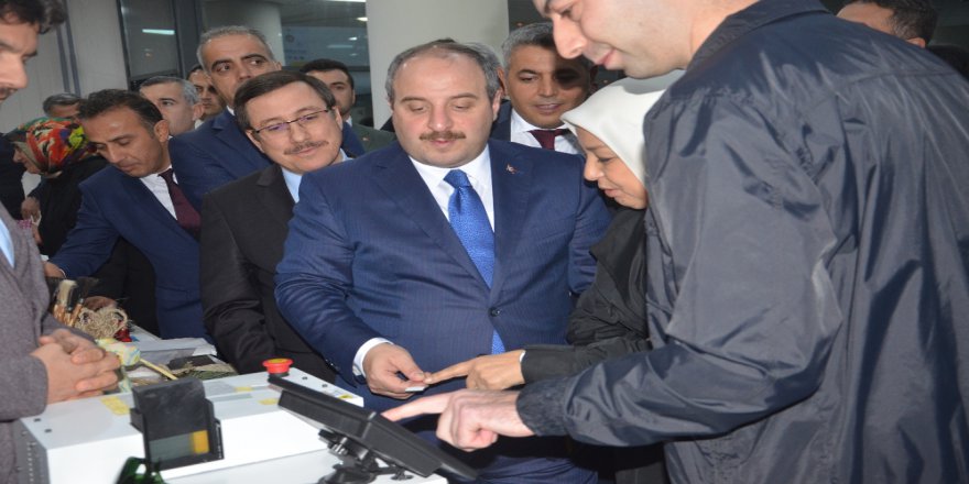 Bakan Varank Teknokent’i Gezdi