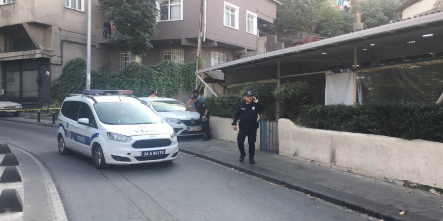 Beyoğlu’nda Kahvehaneye Silahlı Saldırı: 1 Yaralı