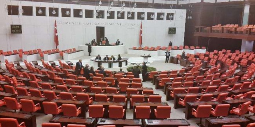 Bddk’nın Bazı Yetkilerini Merkez Bankası’na Devreden Kanun Teklifi Kabul Edildi