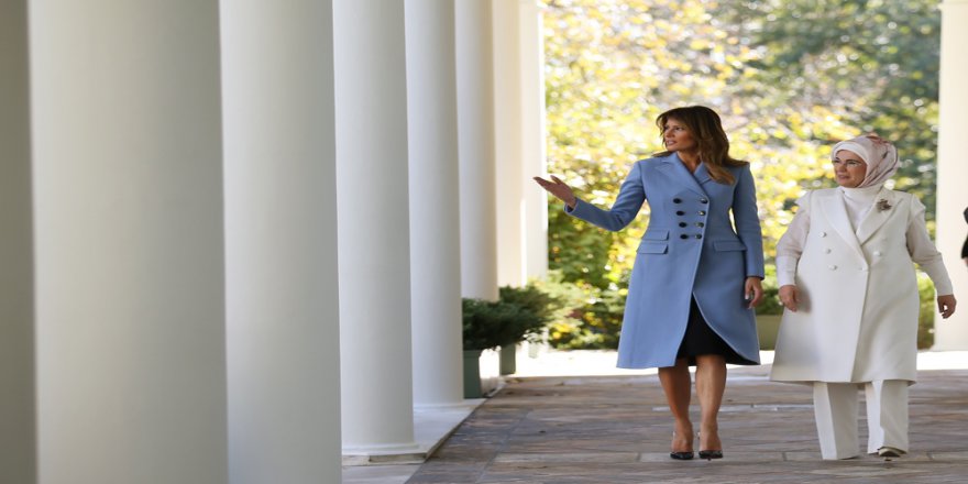 Emine Erdoğan, Melania Trump İle Bir Araya Geldi