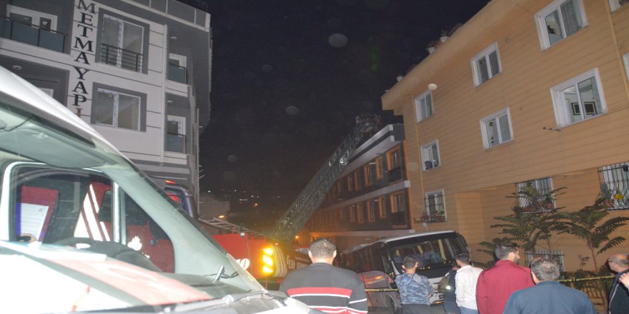 Şişli’de 9 Katlı Binada Korkutan Yangın