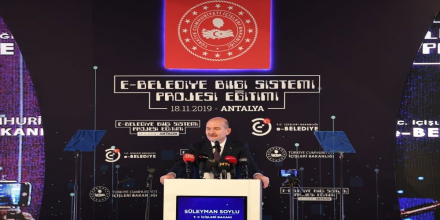 Bakan Soylu: "Son 3-4 Ayda Güney Sınırımızdaki Komşularımız Birkaç Defa Değişti"