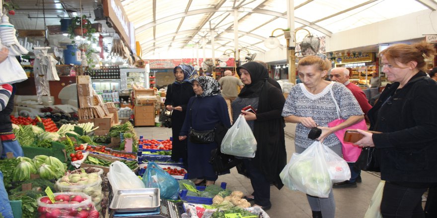 Tüketici Güven Endeksi Kasımda Arttı
