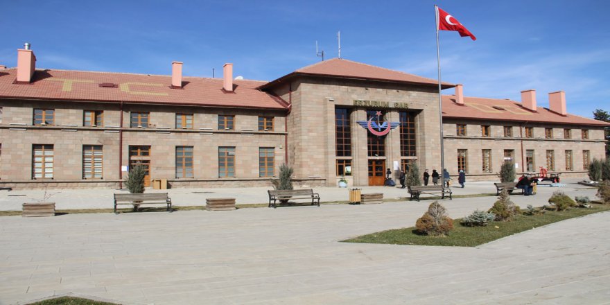 Erzurum Gar Müzesi’nde Asırlık Malzemeler Sergileniyor
