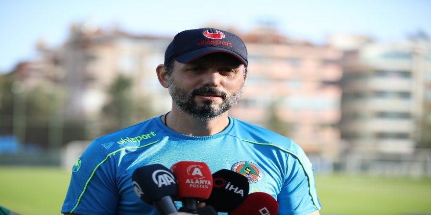 Erol Bulut: “Hedefimiz Göztepe Maçından 3 Puan Almak”