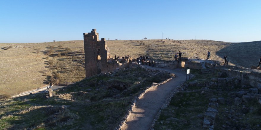 Zerzevan Kalesi Bu Yıl Ziyaretçi Rekoru Kırdı