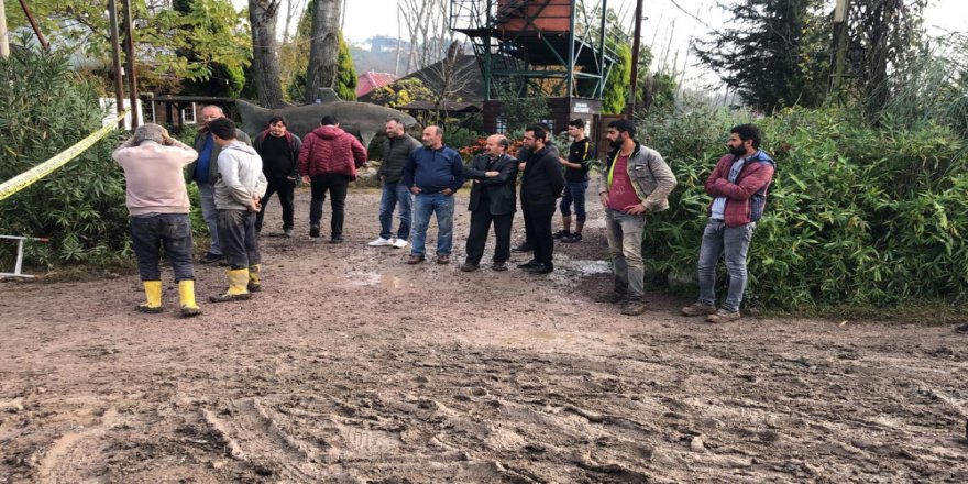 Yardıma Koştular: Ekipler Kurtarma Çalışma Başlattı
