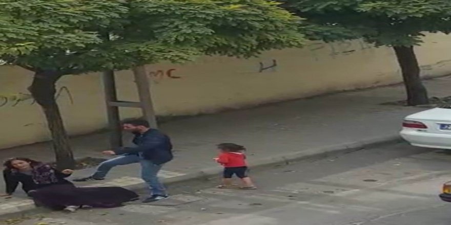 Kadını Tekme Tokat Dövdü: Dehşet Anları Kamerada