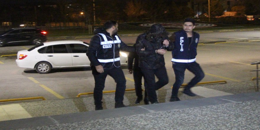 Bolu’da 15 Evi Soyan Hırsız Adliyeye Sevk Edildi