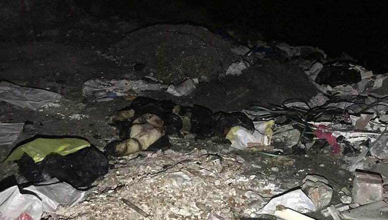 ANKARA DA ÇUVAL İÇİNDE ÖLÜ KÖPEKLER BULUNDU