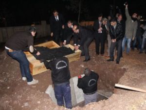 Tacavüz Edildi, Çaya Atıldı Cenazesine Bir Kefen Bile Çok Görüldü