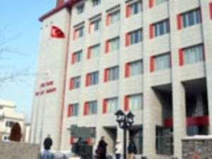 KCK'da 13 tahliye