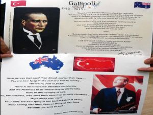 AVUSTRALYA'DA 45 YILDIR ATATÜRK VE TÜRKİYE'Yİ ANLATIYOR