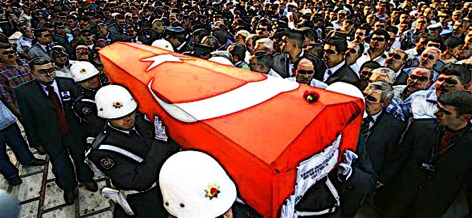 VAN'DA ÇATIŞMA; 3 ŞEHİT,1 SİVİL ÖLDÜ