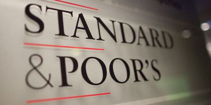 STANDART&POORS NOT DÜŞÜRMEDİ GÖRÜNÜM DEĞİŞTİRDİ