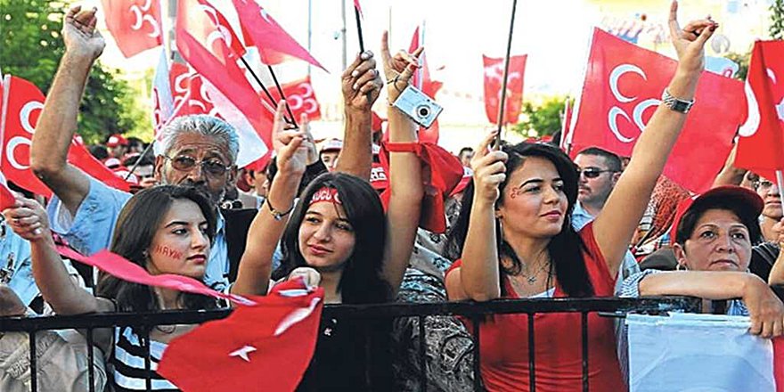 ÜLKÜCÜLER YENİ PARTİYE Mİ HAZIRLANIYOR