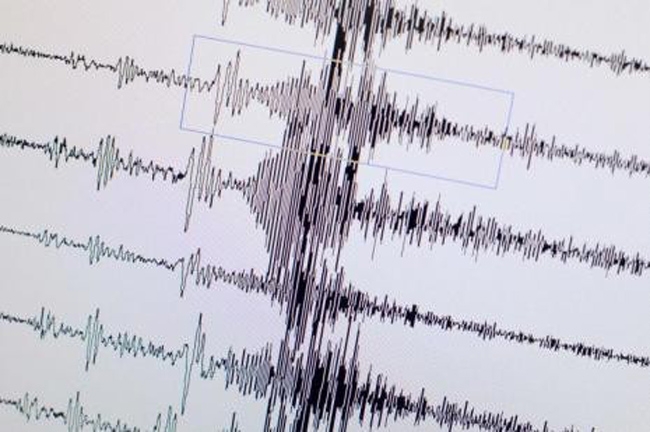 Marmaris açıklarında 4.9 deprem korkuttu