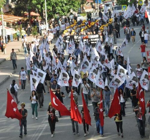 1919 GENÇ SAMSUN’DAN ANKARA’YA YÜRÜYÜŞE GEÇTİ