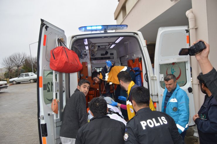 Otomobil ile hafif ticari araç çarpıştı: 7 yaralı