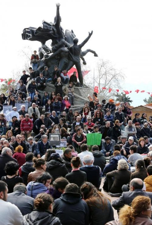 ANTALYA'DA BERKİN İÇİN PROTESTO YÜRÜYÜŞÜ BAŞLADI