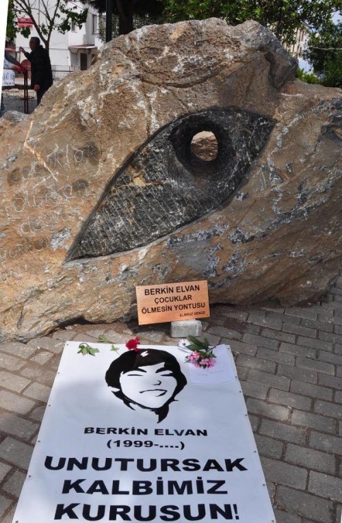 BERKİN ELVAN, DATÇA’DA ÖLÜMSÜZLEŞTİ