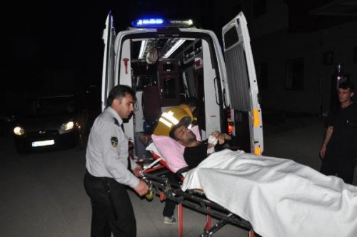 BIÇAKLI KAVGA: 1 ÖLÜ, 5 YARALI