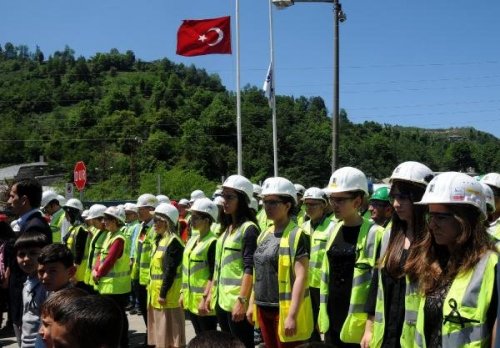 ÇAYELİ BAKIR MADENİ İŞÇİLERİ İŞ BIRAKTI