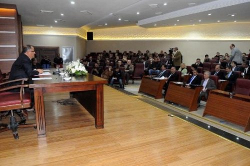 CHP'Lİ SALMAN: SEÇİM İÇİN İMZAYA HAZIRIM