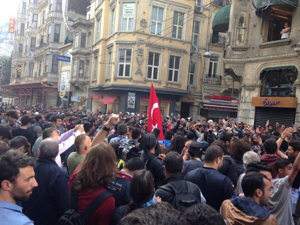 istiklalcaddesi.jpg