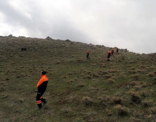 KAYBOLAN 2 MİNİK KUZENİN DONMUŞ CESETLERİ BULUNDU