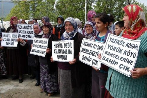 KÖYDE PROTESTO SESLERİ YÜKSELDİ.