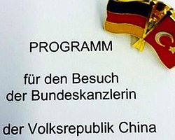 merkelturkbayragirozeti.jpg