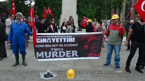 SOMA FACİASI LONDRA'DA PROTESTO EDİLDİ
