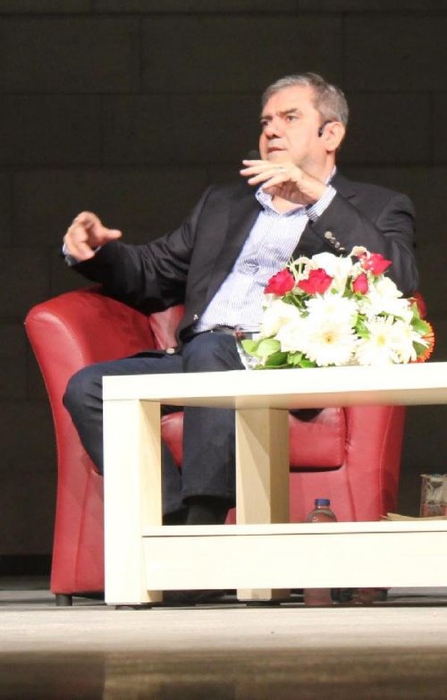 TAYYİP ERDOĞAN'A SÖYLENMEDEN ÇİKLET BİLE VERİLEMEZ