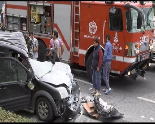 TRAFİK KAZASI: 1 ÖLÜ, 1 YARALI